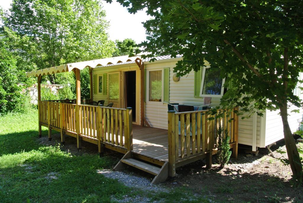 Camping Du Bourg Дин Ле Бен Стая снимка